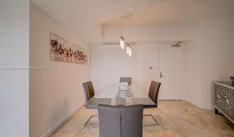 19900 E Country Club Dr 308, Aventura, FL 33180