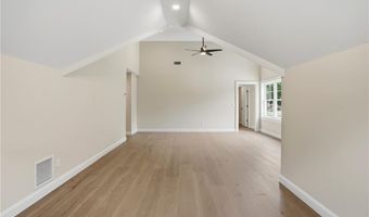 413 New River Rd, Lincoln, RI 02838