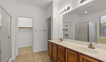 381 N BELL Pl, Chandler, AZ 85225
