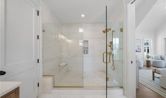 813 Ocean Rd, Narragansett, RI 02882