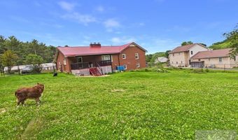 316 N State St, Athens, WV 24712