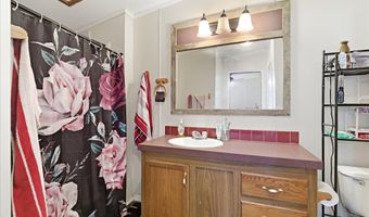 13170 Farm Road 1157, Aurora, MO 65605