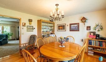 511 N Cherry Ave, Bridgewater, SD 57319