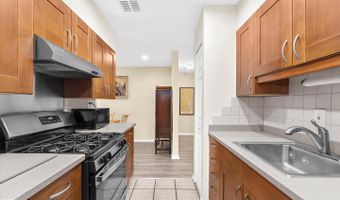 16 SILVERWOOD Cir #2, Annapolis, MD 21403