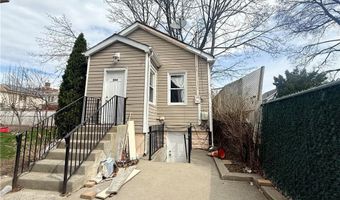 105 Seaview Ave, Staten Island, NY 10304