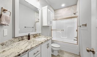 1741 Cherrie St, Bentonville, AR 72713