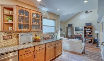 1275 N FARMVIEW Dr, Dover, DE 19904