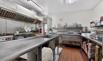 5801 Central Ave NE, Albuquerque, NM 87108