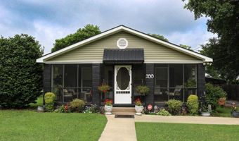 200 MOUNTAIN VIEW Rd, Anniston, AL 36201