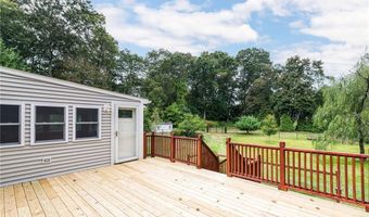 75 Hickory Dr, North Kingstown, RI 02852