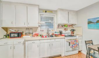 29 Landry St, Bristol, CT 06010