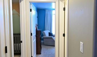 4213 Barton Ln, Ammon, ID 83406