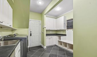 43257 AUGUSTINE Pl, Ashburn, VA 20147