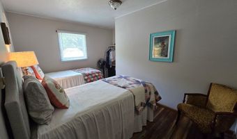 118 Rich Creek Rd, Ansted, WV 25812