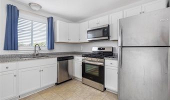 47 North Rd B, Jamestown, RI 02835