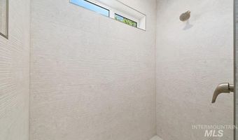 3760 Jackie Ln, Boise, ID 83704