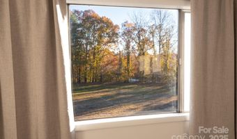 340 Dillingham Cir 1, Asheville, NC 28805