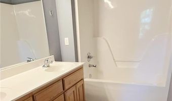 1 Hunby Ln, Bella Vista, AR 72715