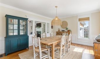 23 South St, Barrington, RI 02806