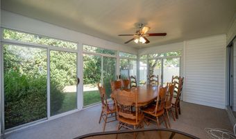 6488 S Timberidge Dr, Austintown, OH 44515