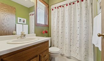 330 W FLORIDA Ave, Appleton, WI 54911