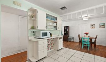 3007 HUNTINGTON St, Orlando, FL 32803