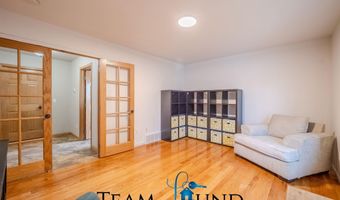 5102 Vista Way, Casper, WY 82601