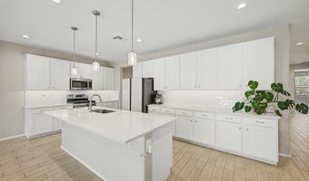 913 S 108TH Ave, Avondale, AZ 85323