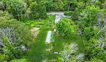 16 Burgess Rd, Foster, RI 02825