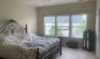24706 KINGS CANYON Sq, Aldie, VA 20105