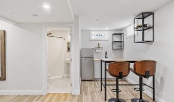 11 Wilson Rd, Berlin, MA 01503