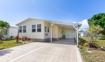 333 Loquat Dr, Barefoot Bay, FL 32976