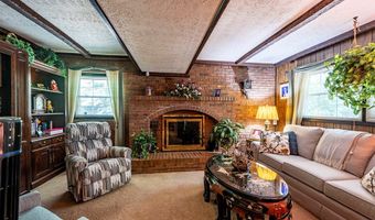 911 BENCHMARK Dr, Albany, GA 31721