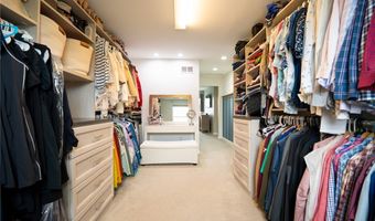 132 Boxelder Ln, Amherst, NY 14228