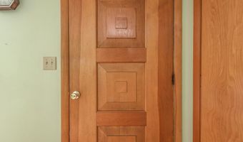 88 Rosemary Ln, Bristol, CT 06010