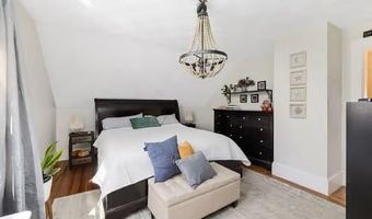 10 Long St, Johnston, RI 02919