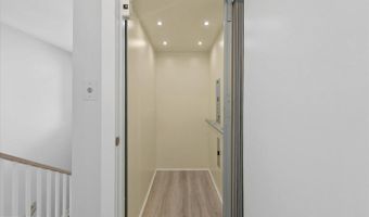 660 TINGLE Ave, Bethany Beach, DE 19930