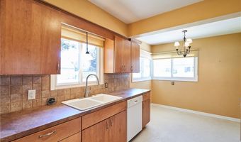 2620 Mogadore Rd, Akron, OH 44312