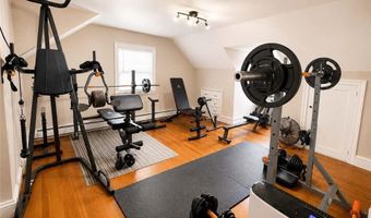 625 Mendon Rd, Cumberland, RI 02864