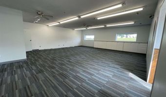 1310 Highway 18 E, Algona, IA 50511