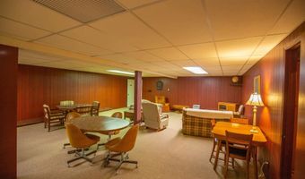 408 S Hall St 8, Algona, IA 50511