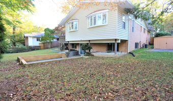 9705 FERNWOOD Rd, Bethesda, MD 20817
