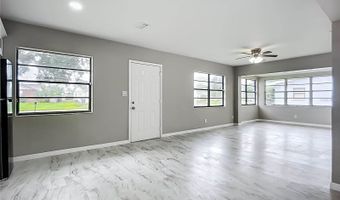 6228 Florida Cir W, Apollo Beach, FL 33572