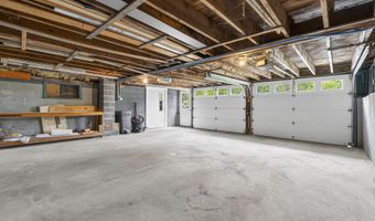 241 E Hardscrabble Rd, Auburn, ME 04210