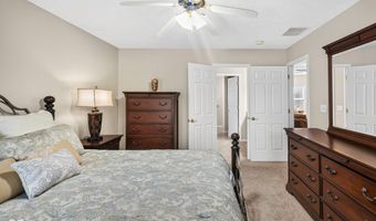 866 Westgate Dr, Anderson, IN 46012