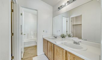 2572 Land Rush Dr, Henderson, NV 89002