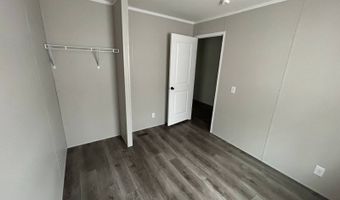 666 Ascot Cir, Almont, MI 48003