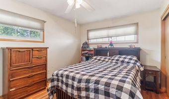 2936 E Tiffin Ave, Des Moines, IA 50317