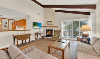 6050 Henderson Dr 16, La Mesa, CA 91942