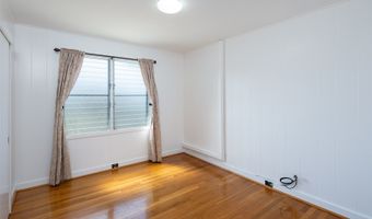 628 Kunawai Lane B, Honolulu, HI 96817